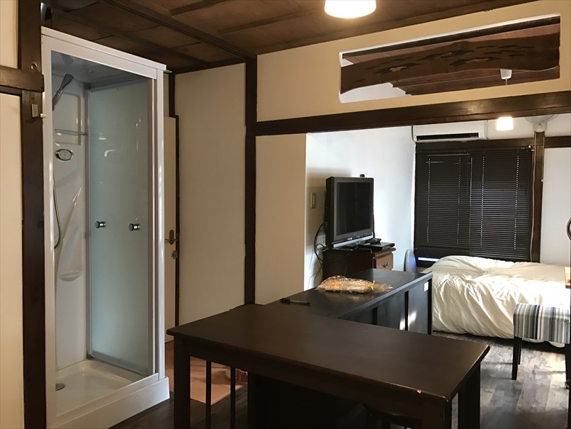 Private apartment room 202