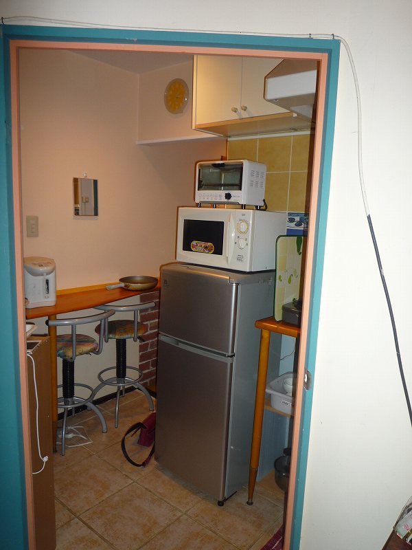oji apartment kitchen