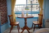 Ueno302 Table